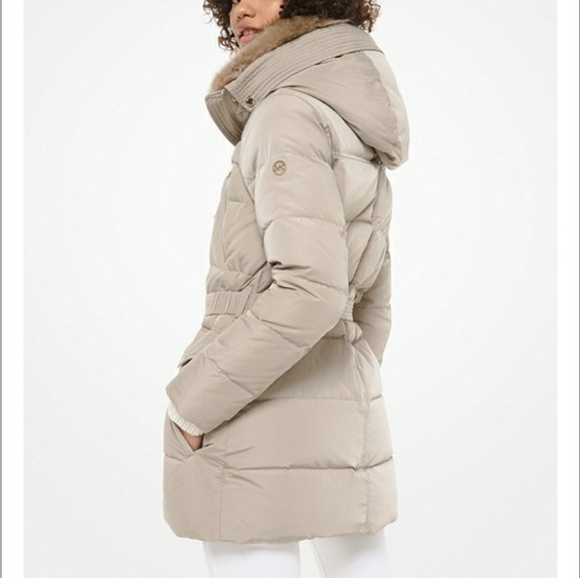 Michael Kors Faux Fur-Trim Quilted Belted Puffer - Picture 2 of 8